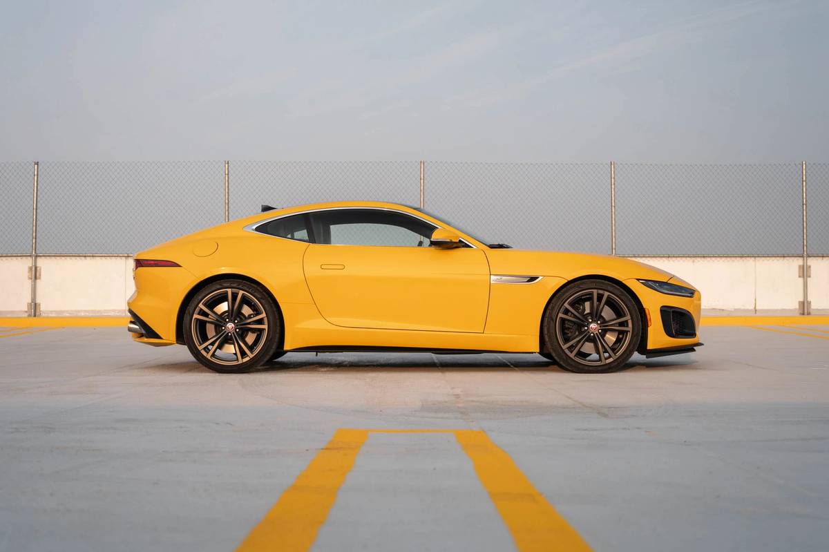 Jaguar F-TYPE Price (March Offers!) - Images, Colours & Reviews