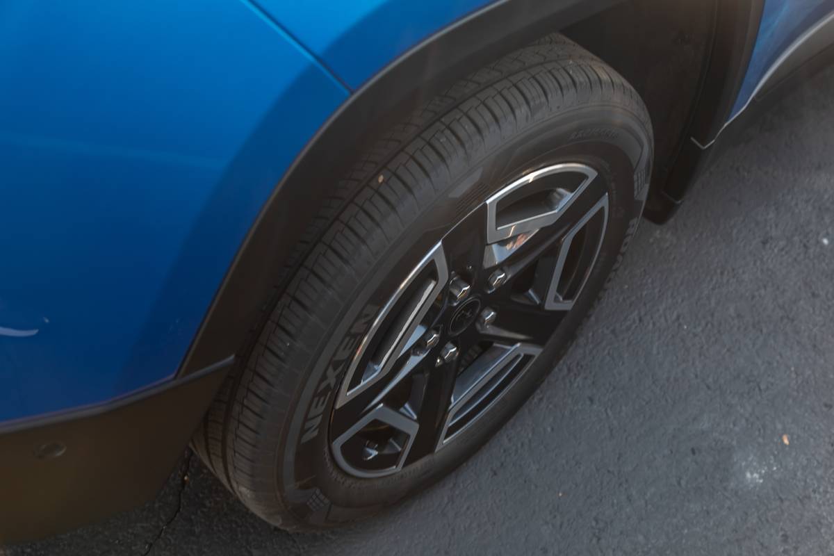 jeep cherokee 2026 11 exterior wheel jpg