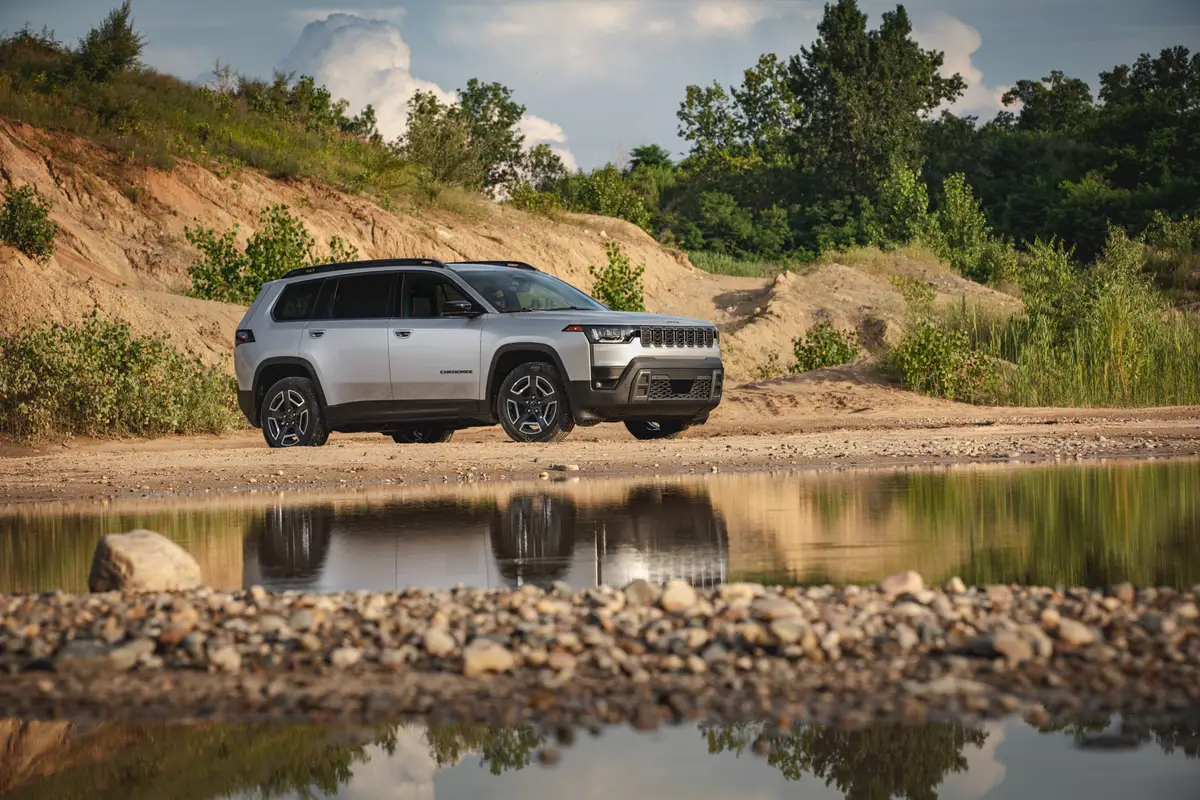 jeep cherokee 2026 exterior oem 13 jpg