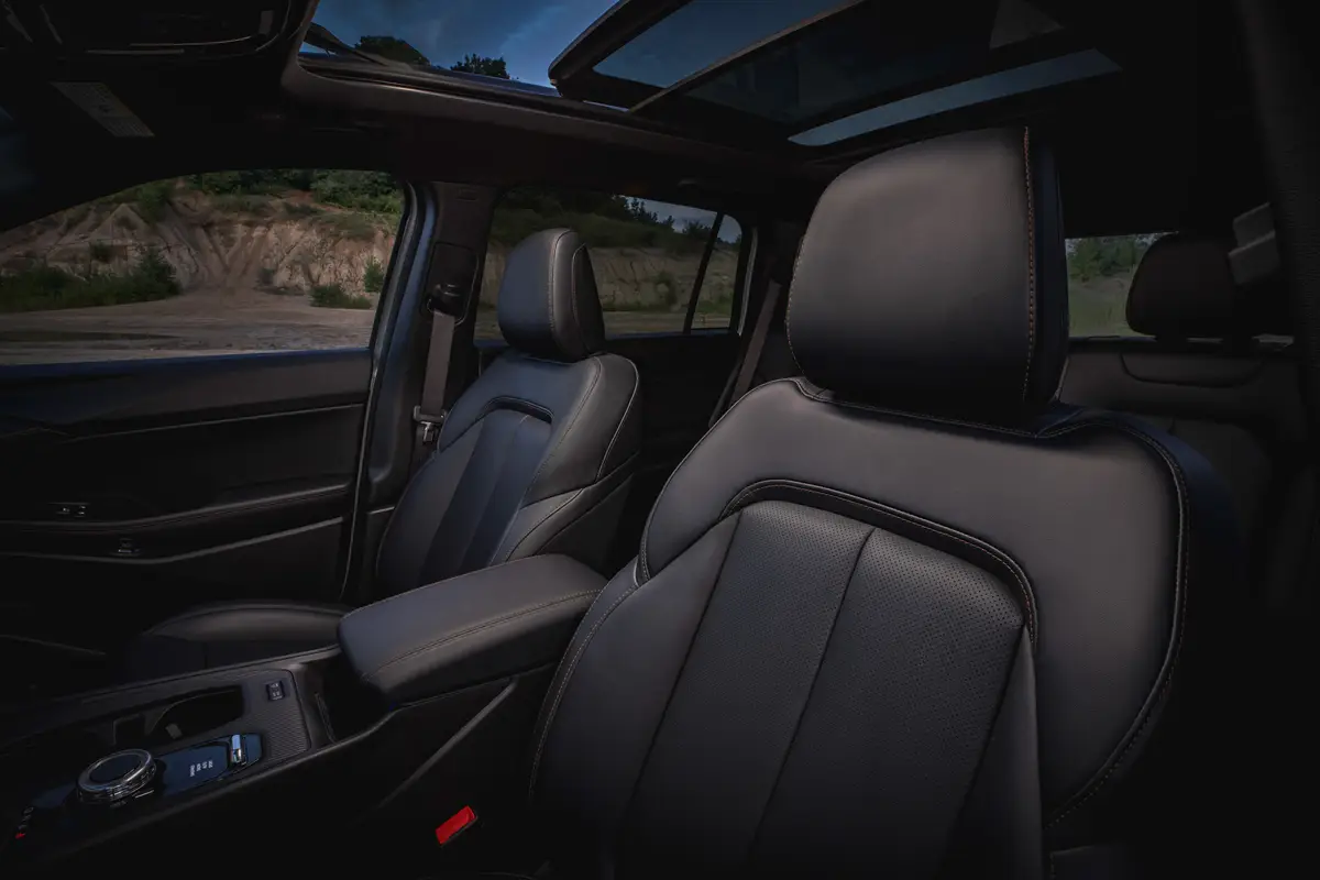 jeep cherokee 2026 interior oem 24 jpg