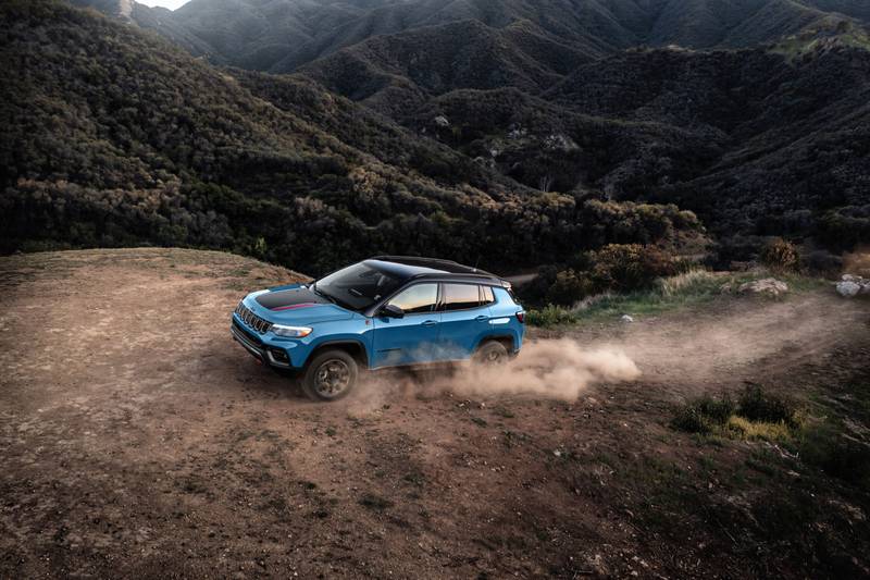 jeep-compass-2027-exterior-oem-01