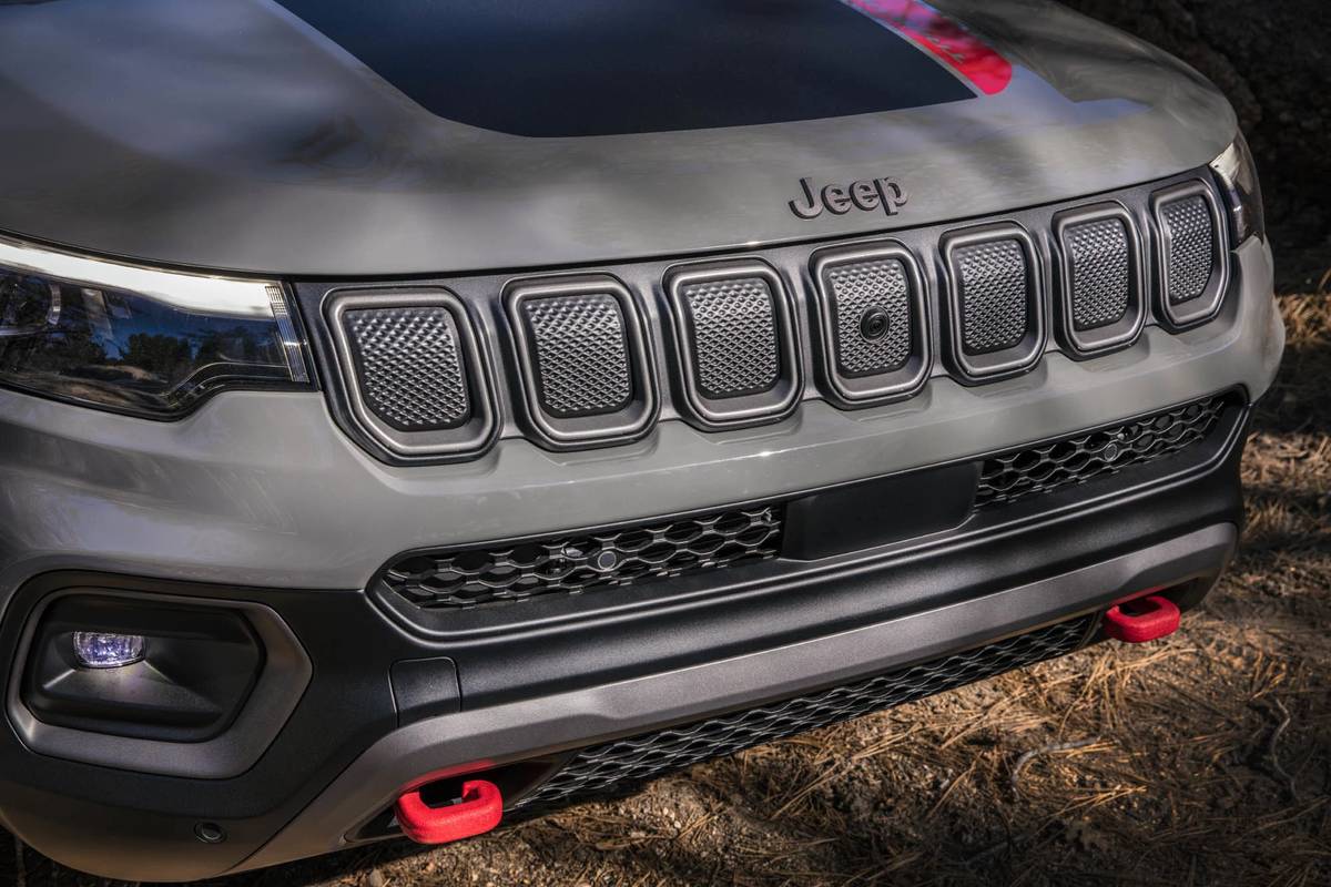 jeep compass trailhawk 2022 oem 06 exterior front gray grille tow hooks jpg
