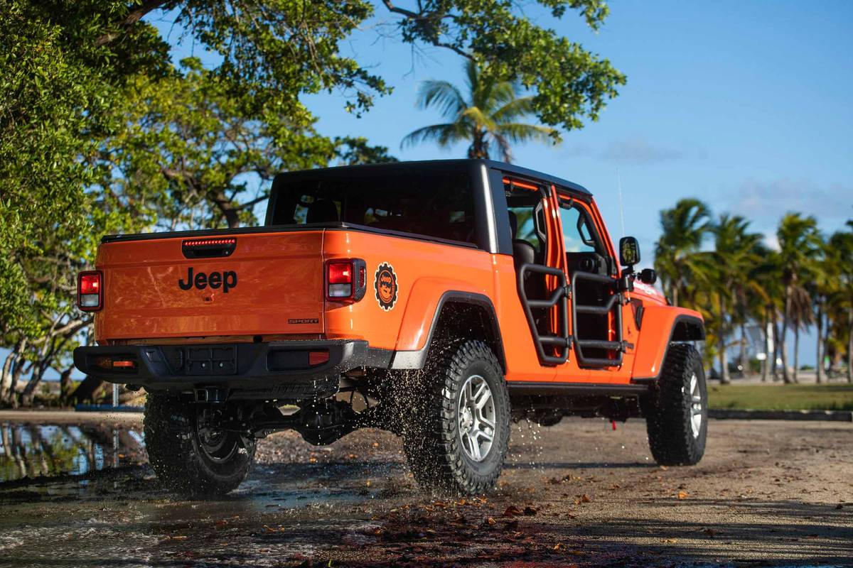 jeep gladiator three o five edition 2020 03 angle  exterior  orange  rear jpg