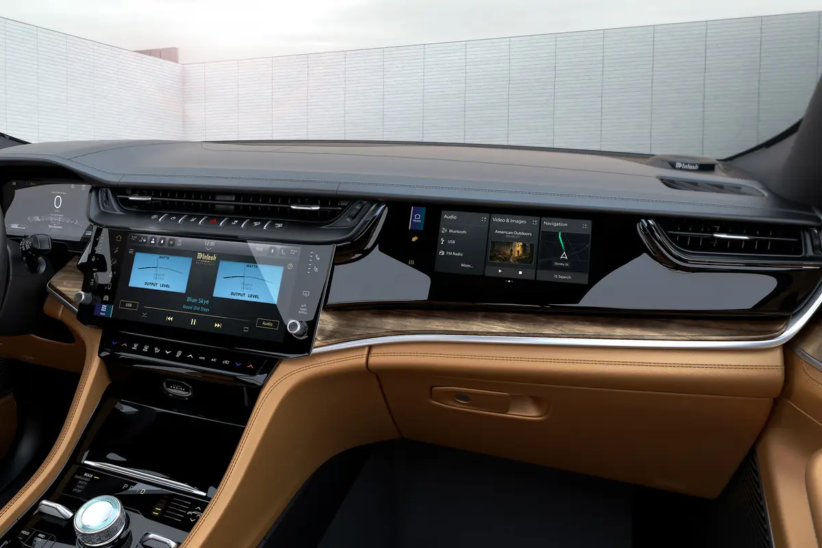 jeep grand cherokee 2026 interior dashboard oem 03 jpg