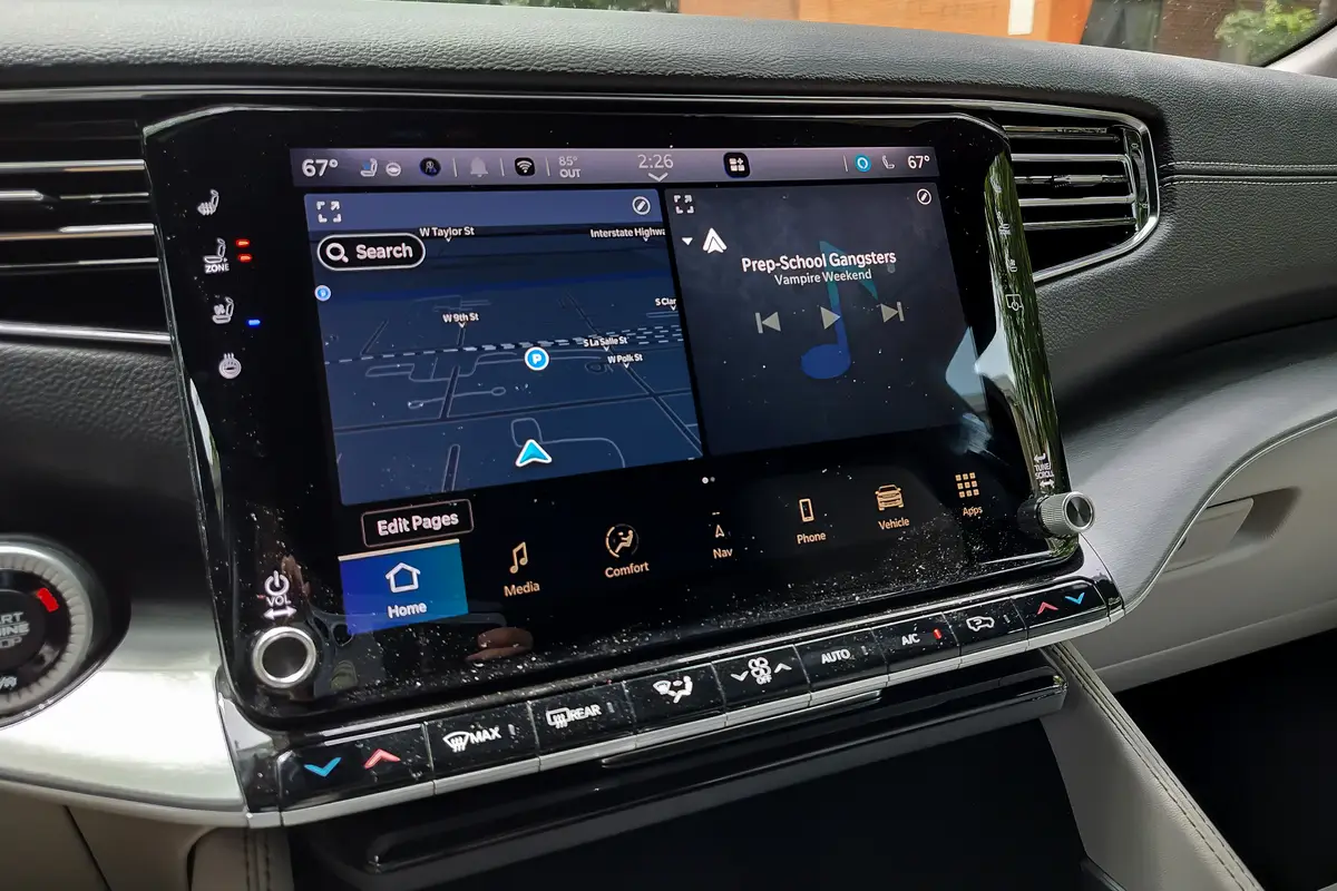 jeep grand wagoneer 2026 04 interior center stack display jpg