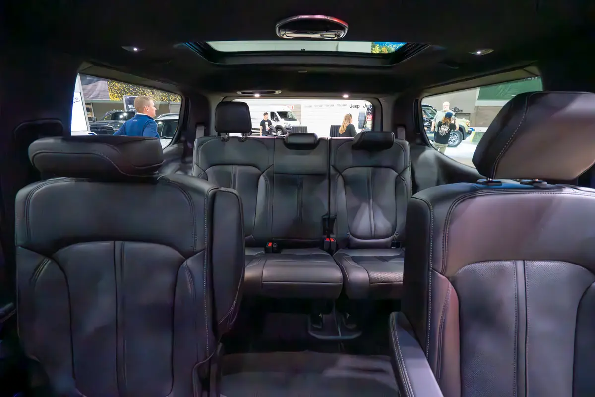 jeep grand wagoneer 2026 15 Interior third row seats jpg