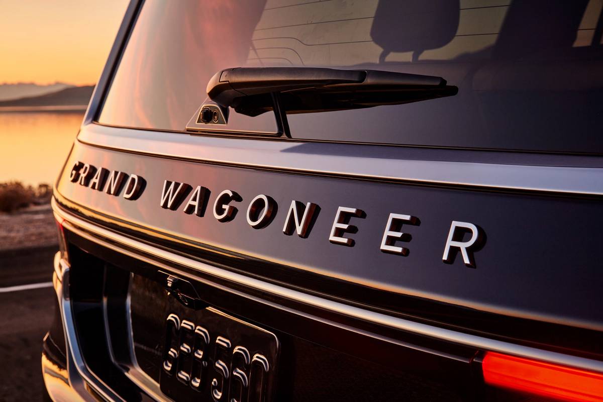 2022 Jeep Grand Wagoneer | Manufacturer image