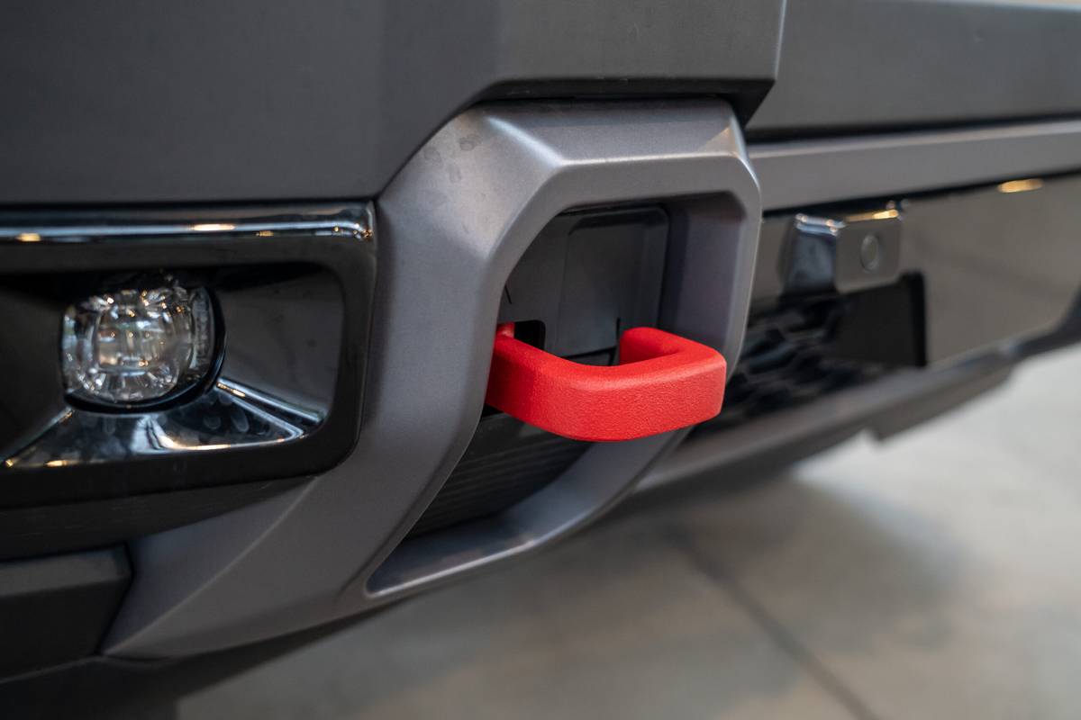 jeep recon 2026 04 exterior front tow hook scaled jpg
