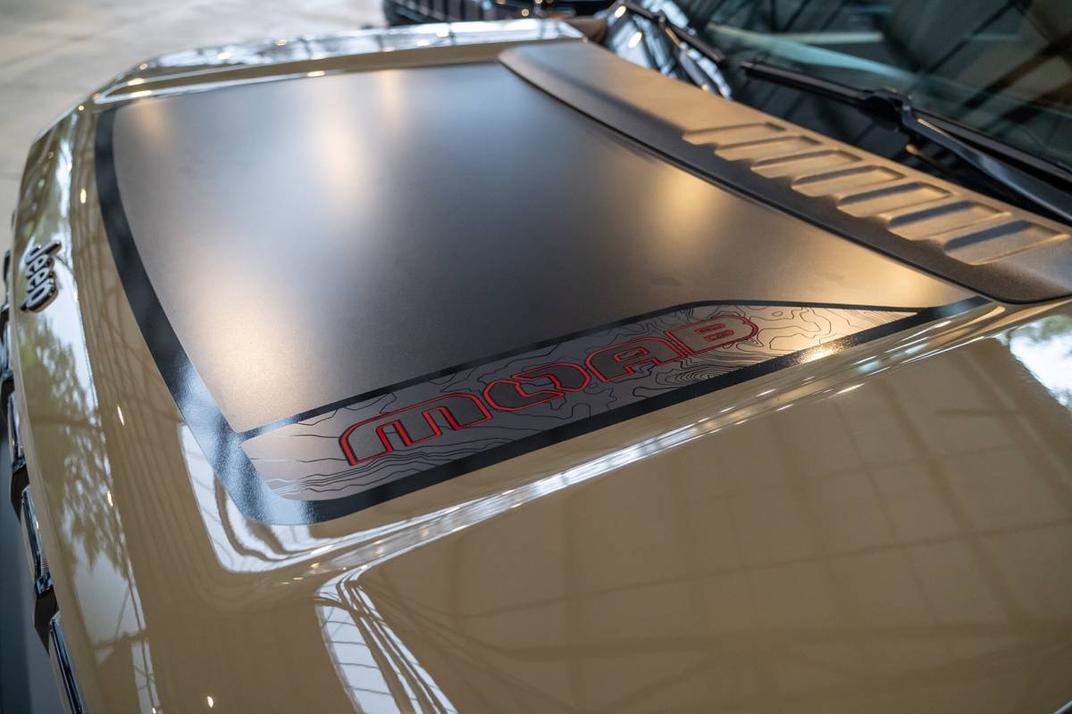 jeep recon 2026 05 exterior hood badge scaled jpg