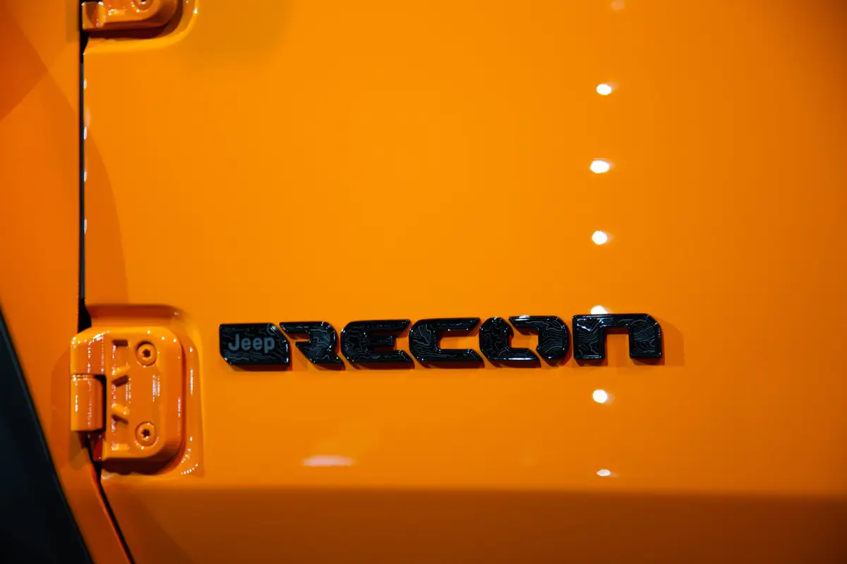 jeep recon 2026 27 exterior badge scaled jpg