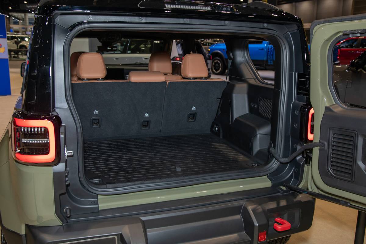 jeep recon ev 2026 13 interior cargo cas scaled jpg