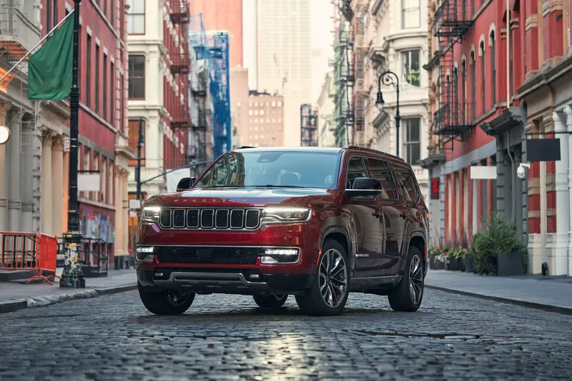 jeep-wagoneer-2025-exterior-oem-01
