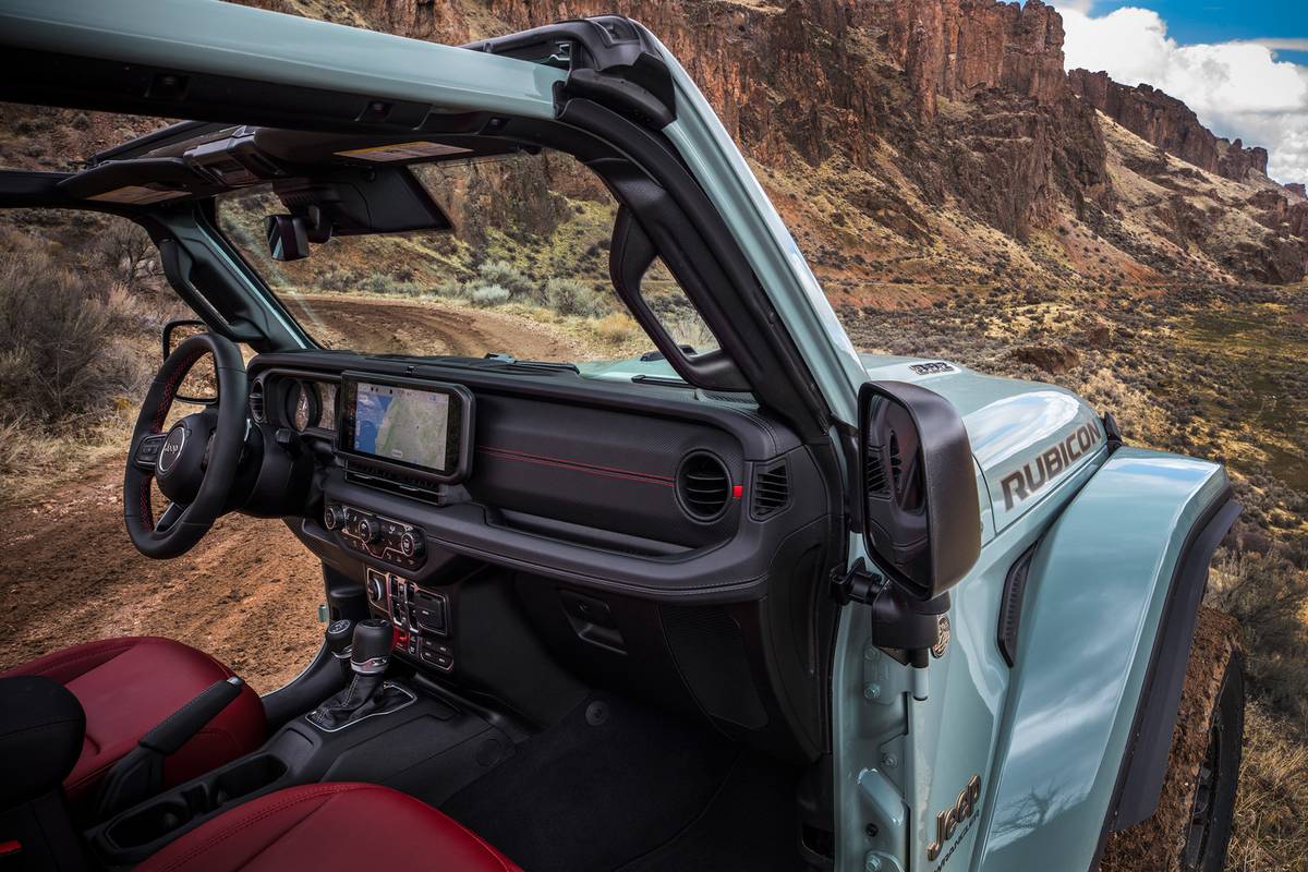 2024 Jeep Wrangler: Tech Overhaul, Capability Gains, New Base 4xe 