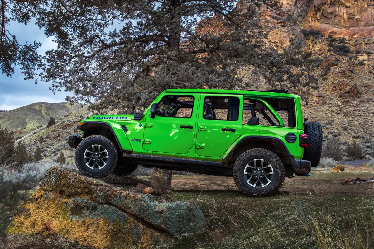 jeep wrangler 2025 exterior oem 10 jpg