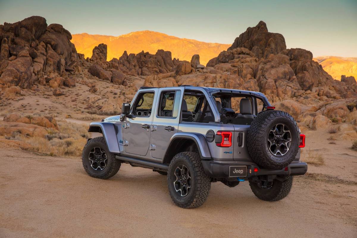 Jeep wrangler plug on sale in hybrid 2021