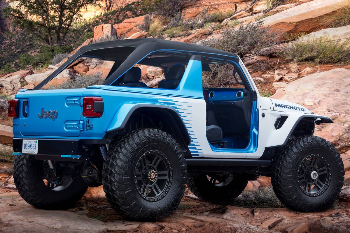 2022 Easter Jeep Safari Amps Up With All-Electric Wrangler, Grand Cherokee  Trailhawk PHEV Concepts 