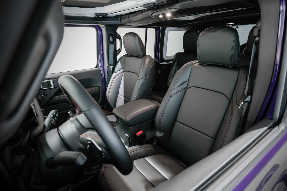 jeep wrangler moab 392 2026 interior oem 09 jpg