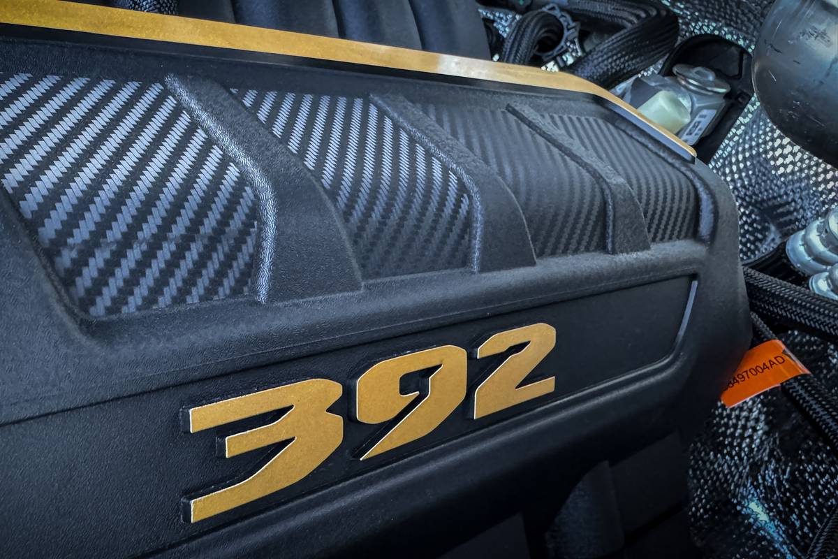 jeep wrangler moab 392 2026 interior oem 10 jpg