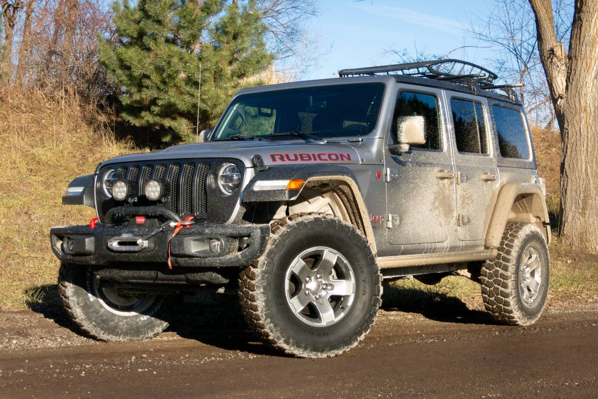 Life With the Jeep Wrangler: What Do Owners Really Think? 