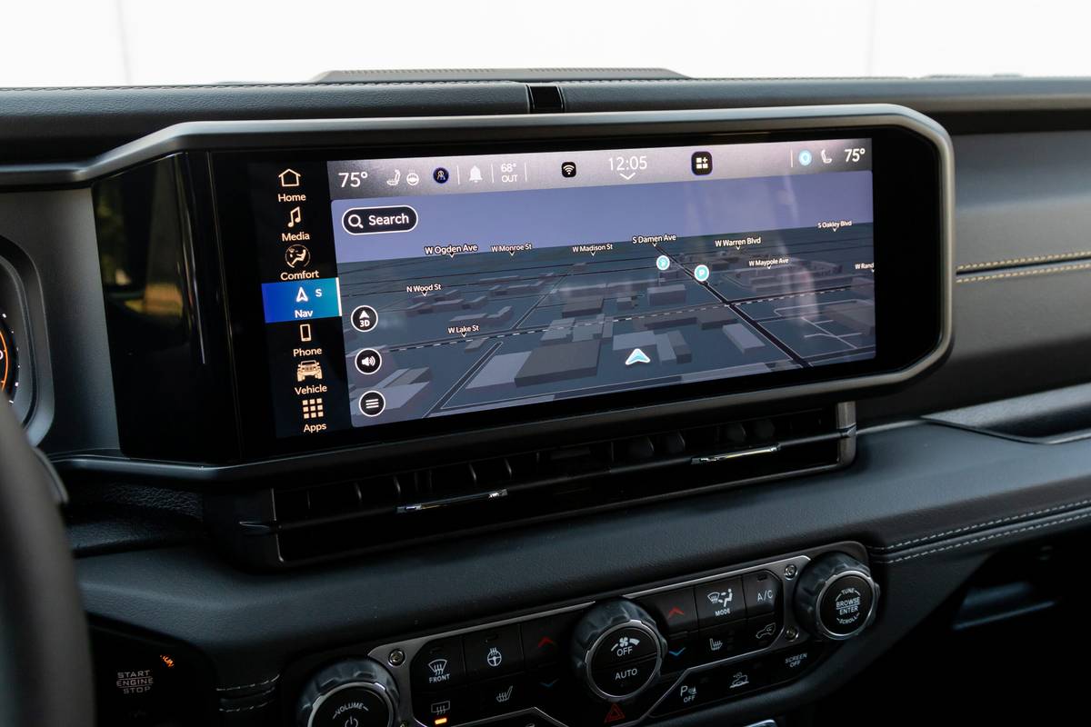 jeep wrangler sahara 2025 38 interior center stack display scaled jpg