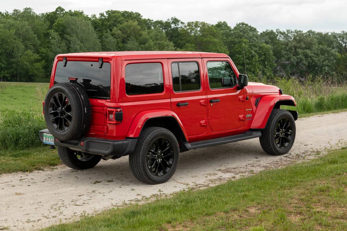 2021 Jeep Wrangler Unlimited 4xe Specs, Price, MPG & Reviews