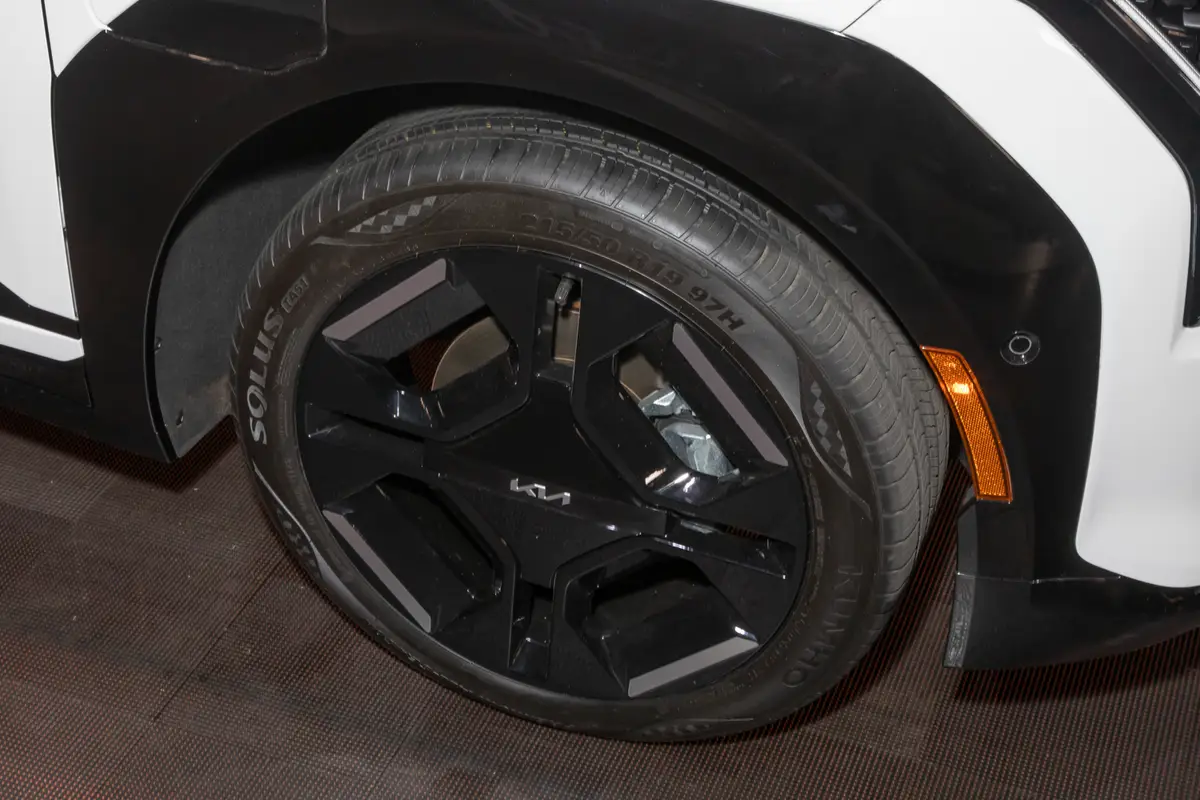 kia ev3 gt line 2027 07 exterior wheel jpg