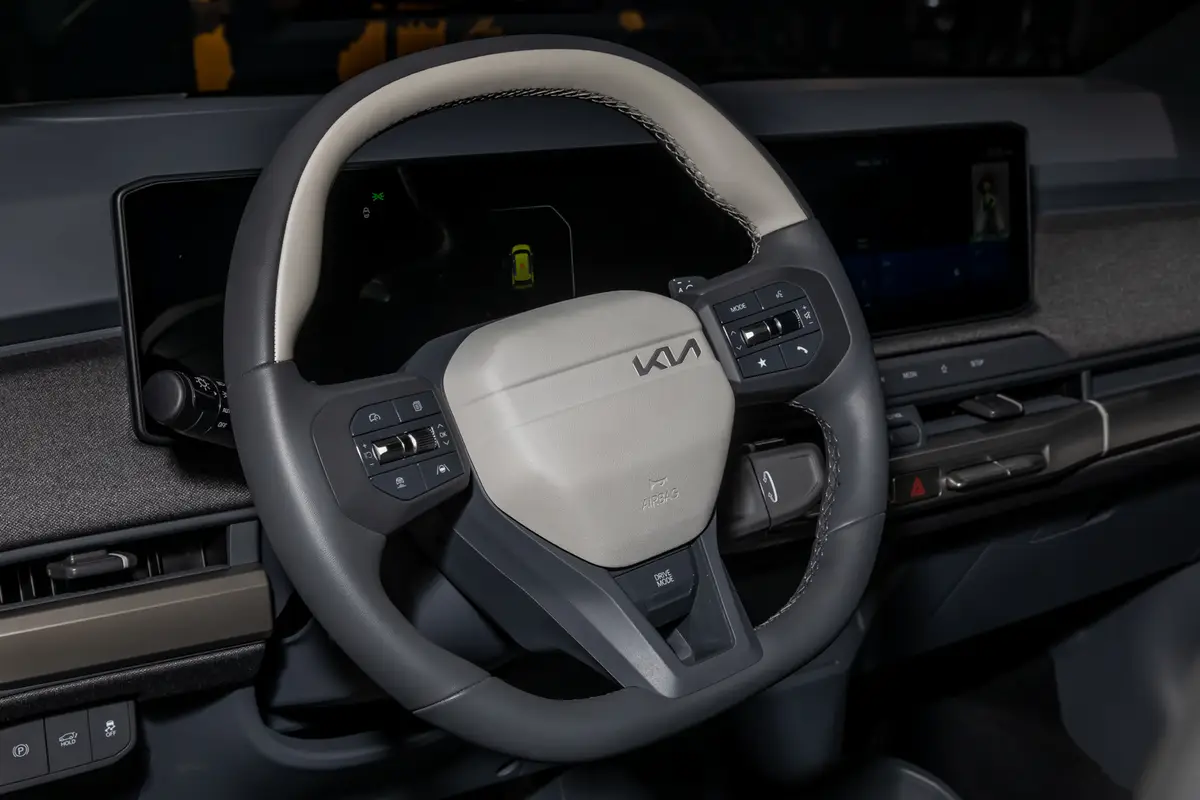 kia ev3 gt line 2027 16 interior steering wheel jpg