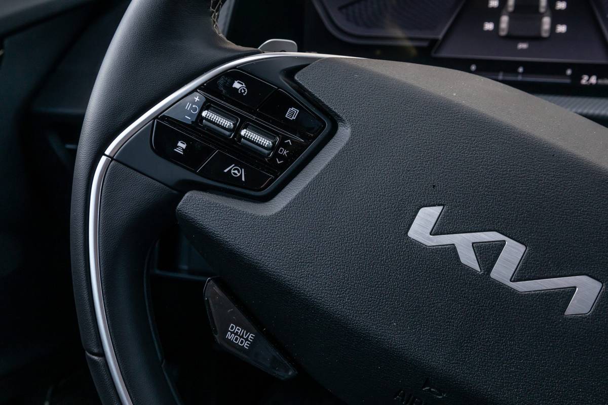 kia ev6 2022 25 interior controls steering wheel suv scaled jpg