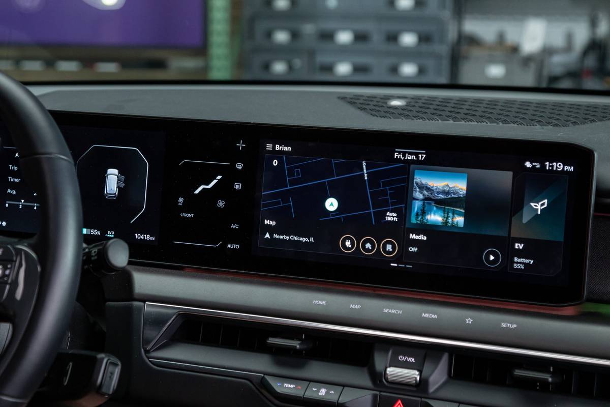 kia ev9 2024 62 interior center stack display scaled jpg