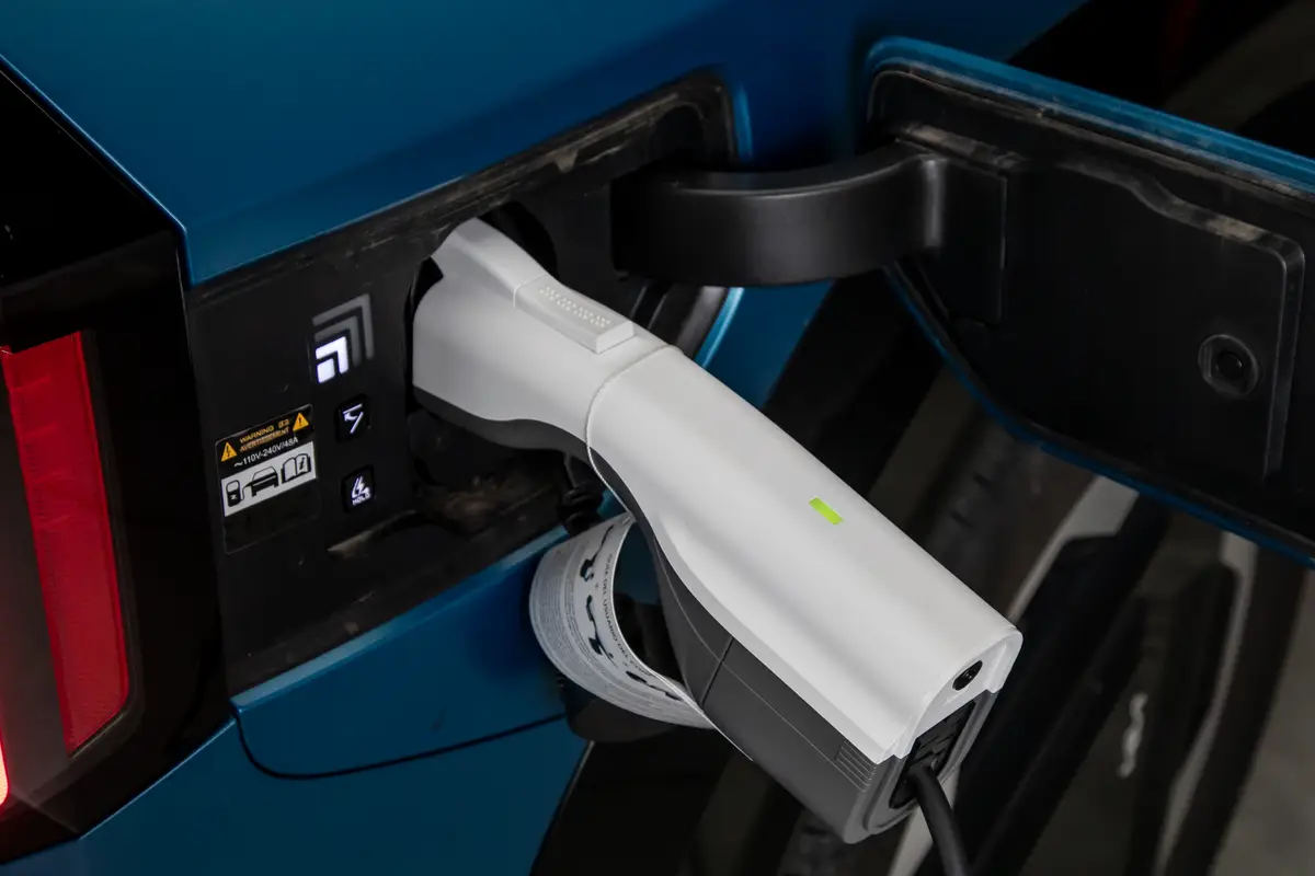 kia ev9 land 2024 03 exterior charge port jpg