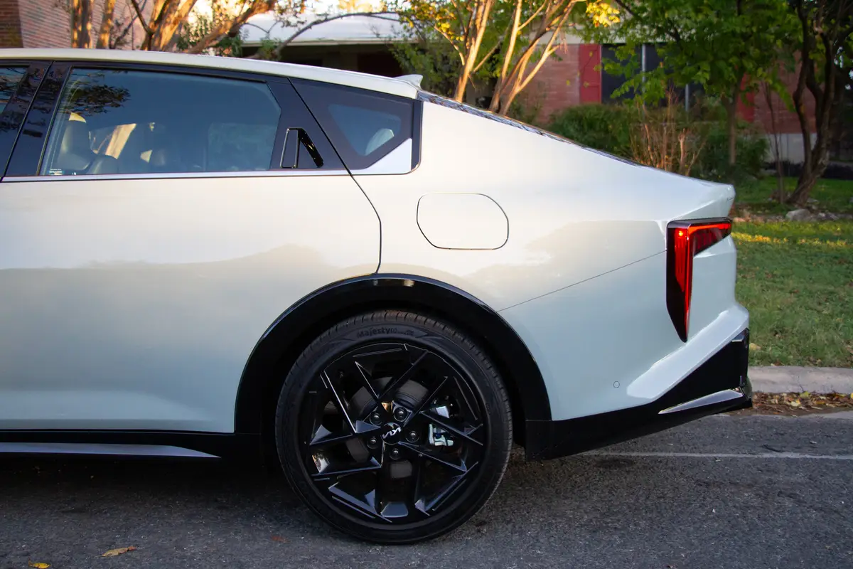 2025 Kia K4