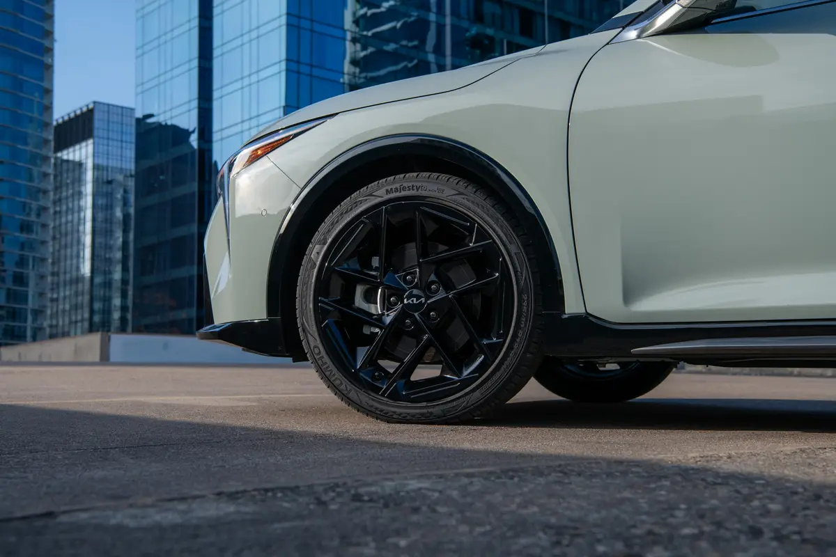 2025 Kia K4