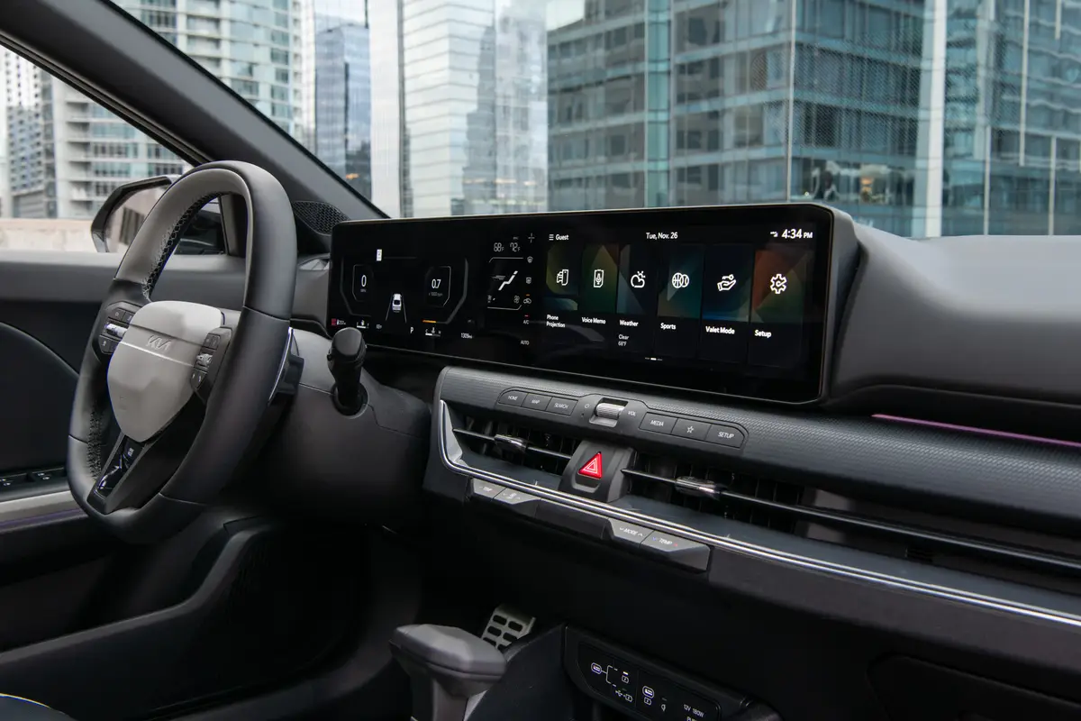 2025 Kia K4