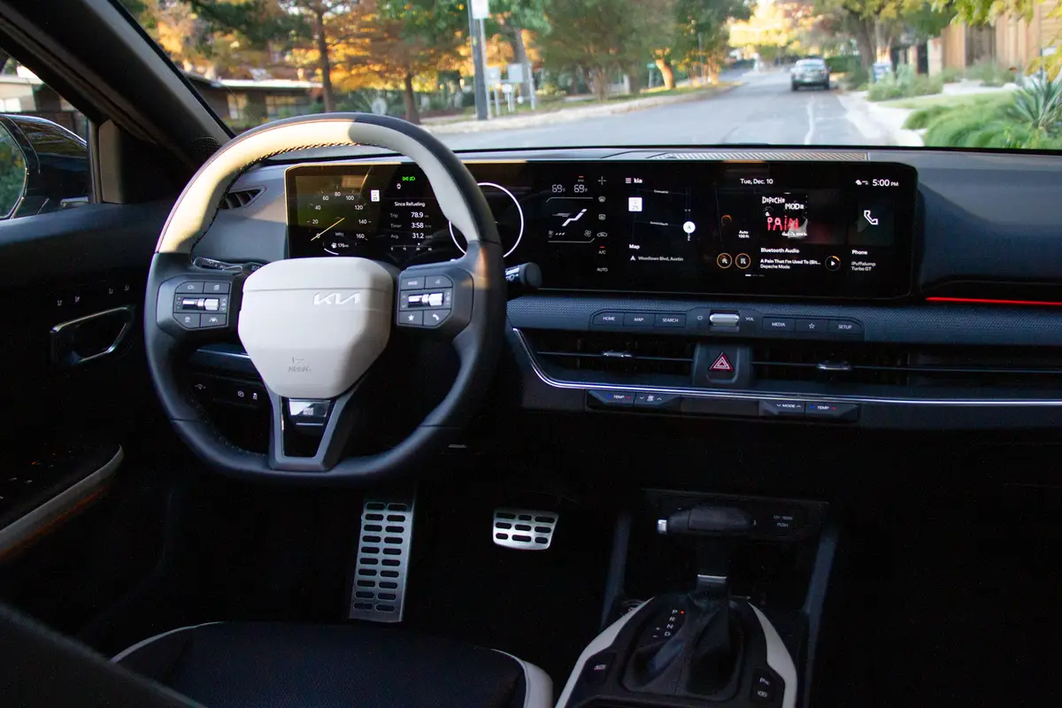 2025 Kia K4