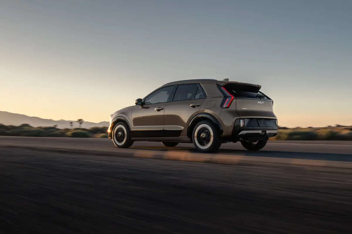 kia niro 2027 exterior oem 04 jpg