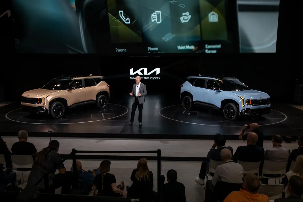 kia seltos 2027 02 exterior group jpg