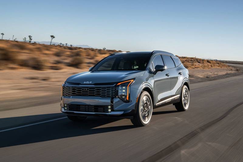 kia-sportage-hybrid-2027-exterior-oem-02