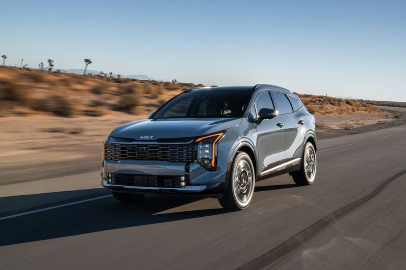kia-sportage-hybrid-2027-exterior-oem-02