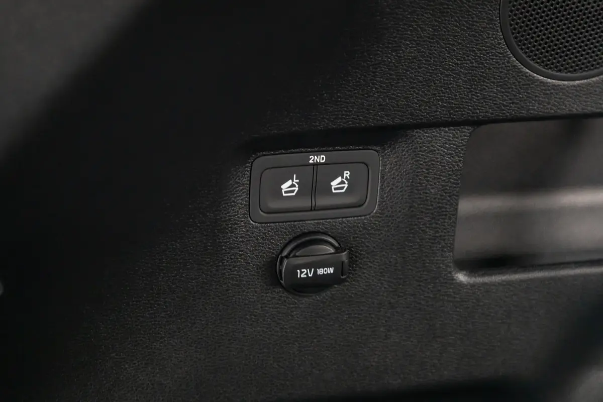 kia telluride sx prestige x pro 2025 45 interior cargo controls scaled jpg