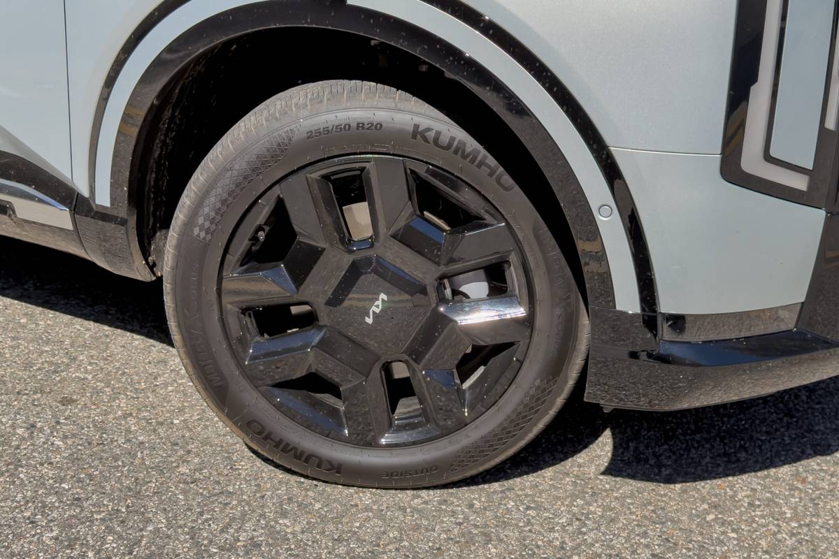 kia telluride turbo hybrid sx prestige 2027 06 exterior wheel scaled jpg