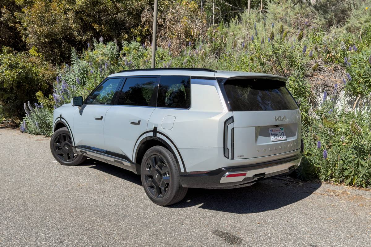 kia telluride turbo hybrid sx prestige 2027 07 exterior rear angle scaled jpg