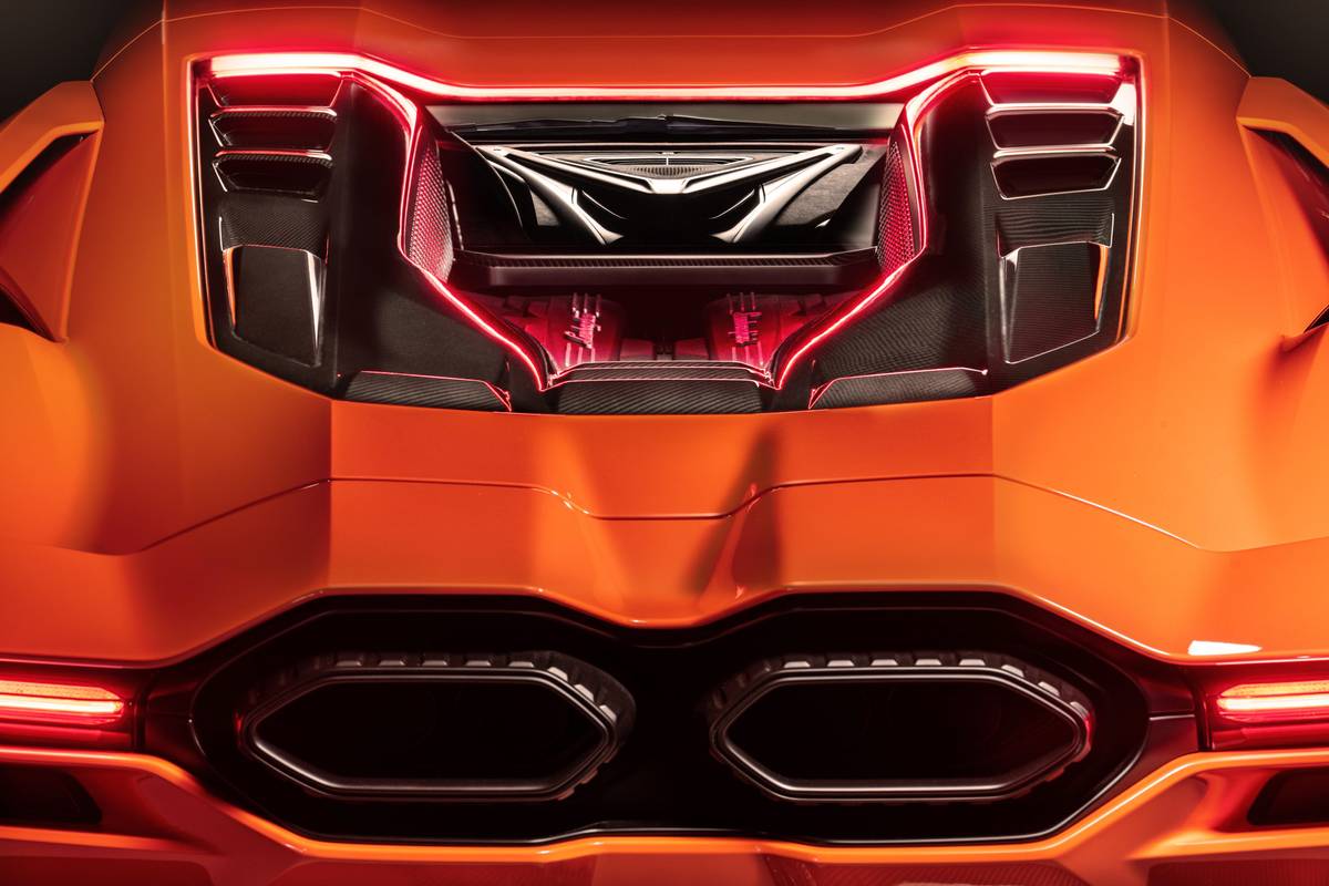 2024 Lamborghini Revuelto | Manufacturer image