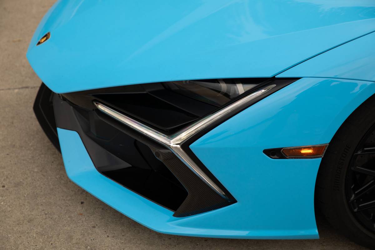 2026 Lamborghini Revuelto