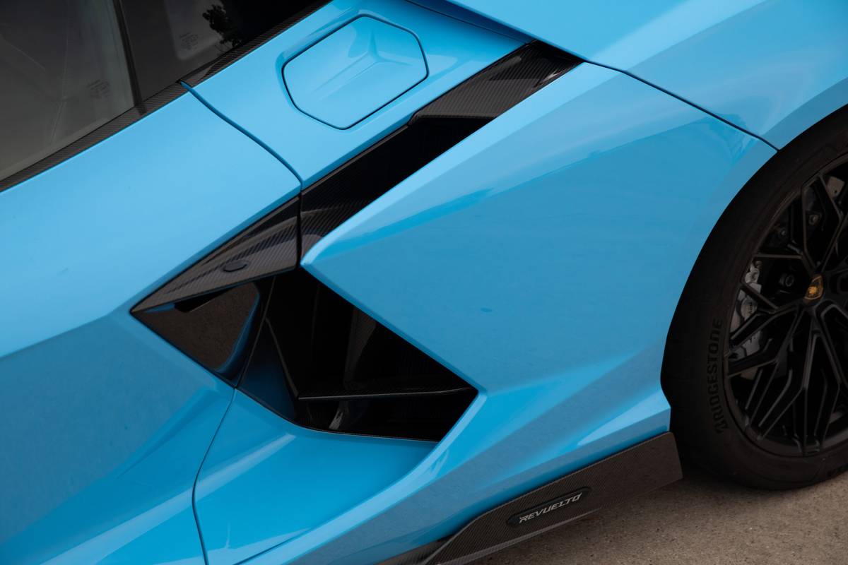 2026 Lamborghini Revuelto