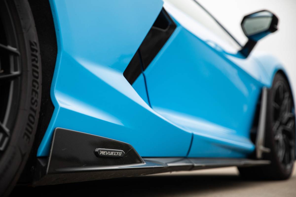 2026 Lamborghini Revuelto