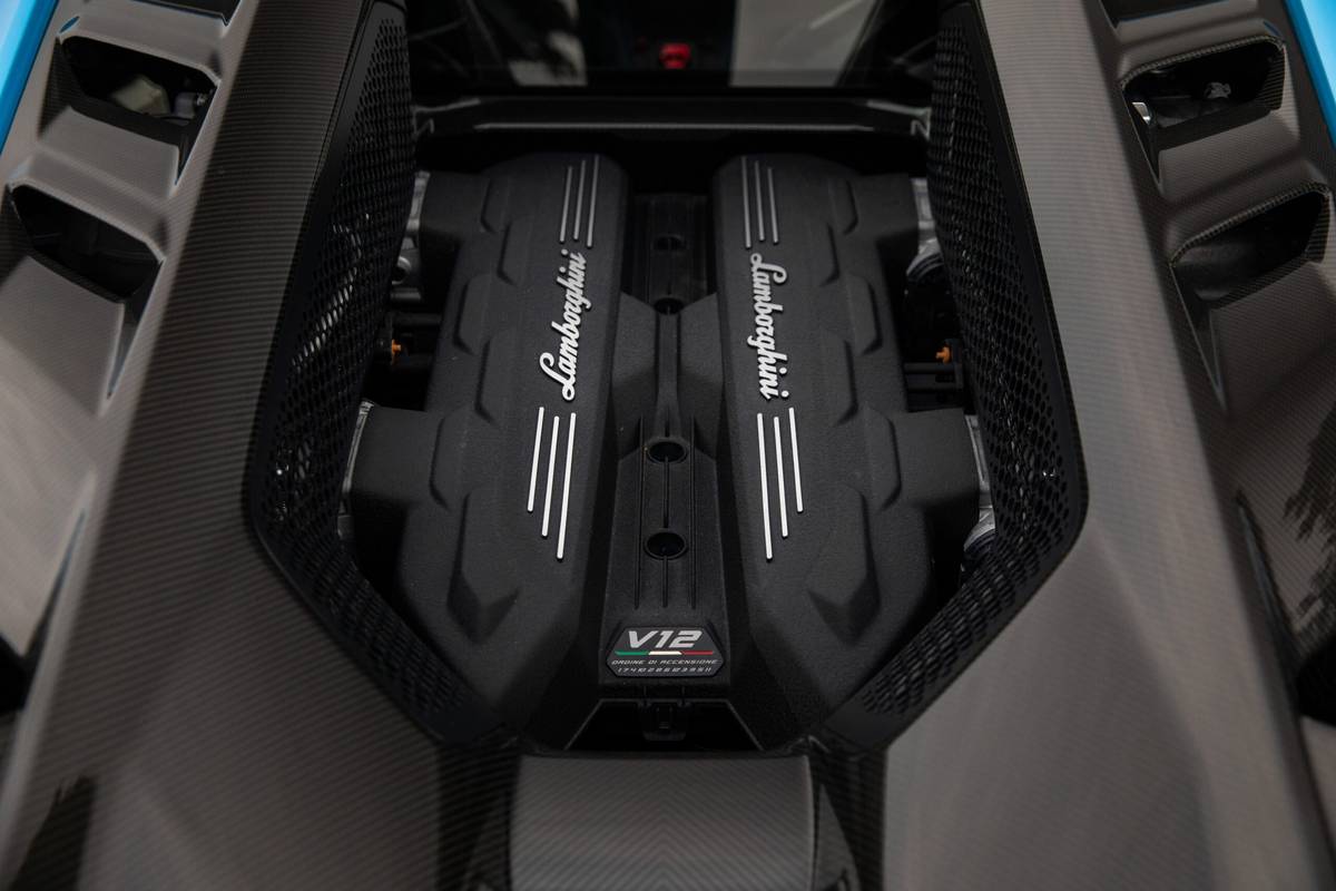 2026 Lamborghini Revuelto