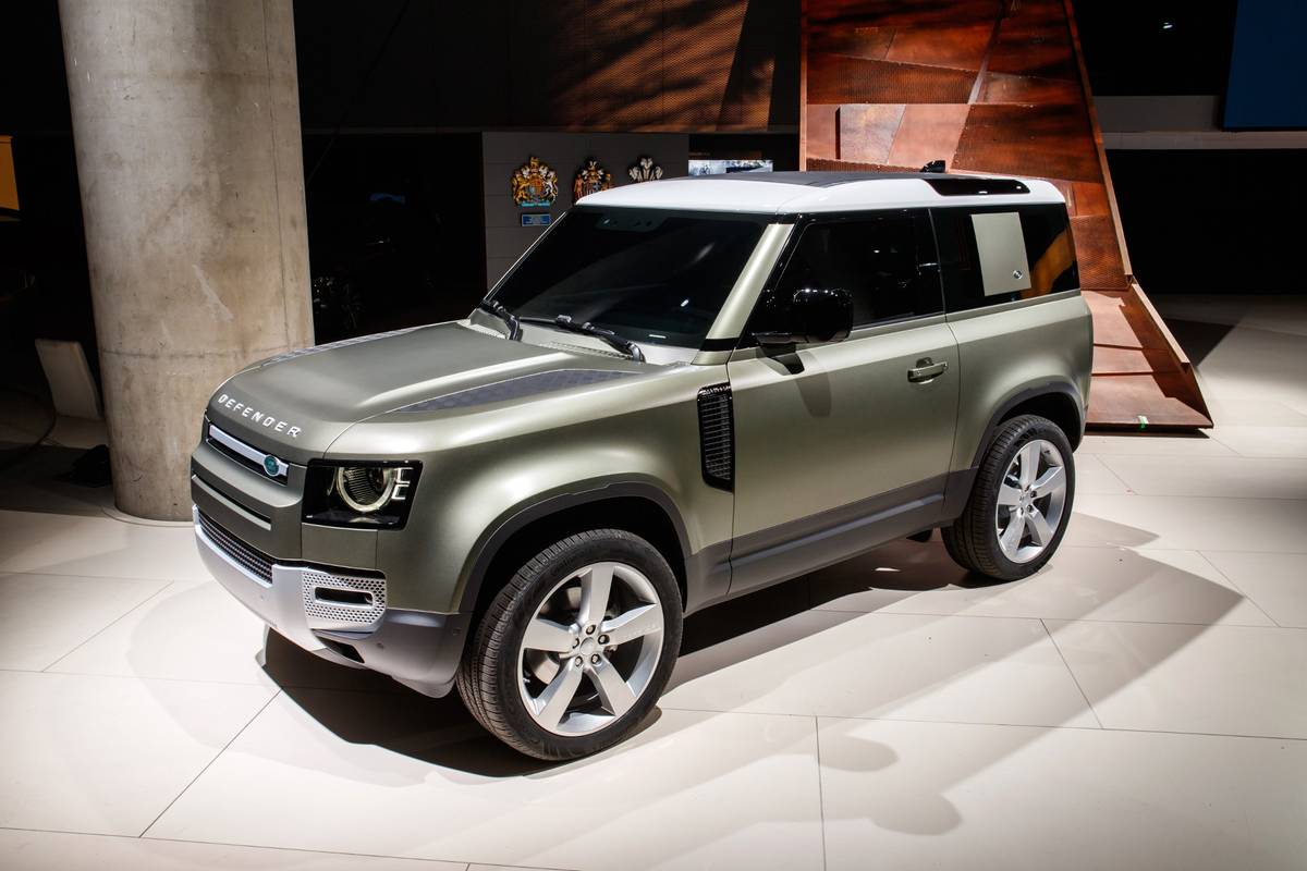 2020 Land Rover Defender Specs, Price, MPG & Reviews