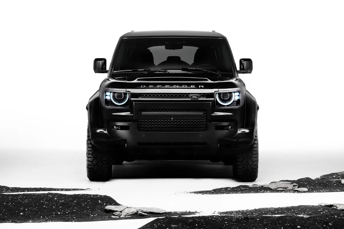 land rover defender octa black 2026 exterior oem 19 jpg