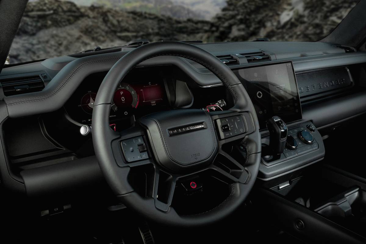 land rover defender octa black 2026 interior oem 02 jpg