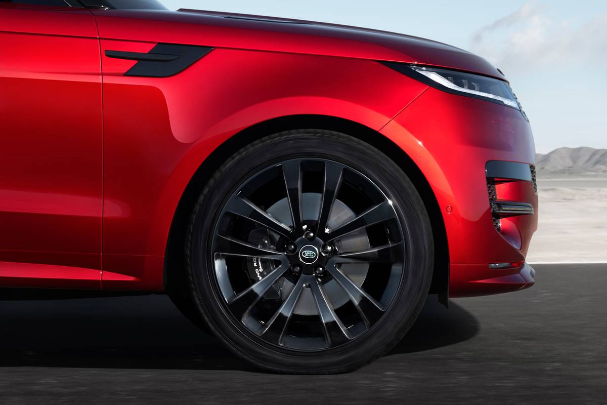 2023 Land Rover Range Rover Sport: New Powertrains and Tech, EV En